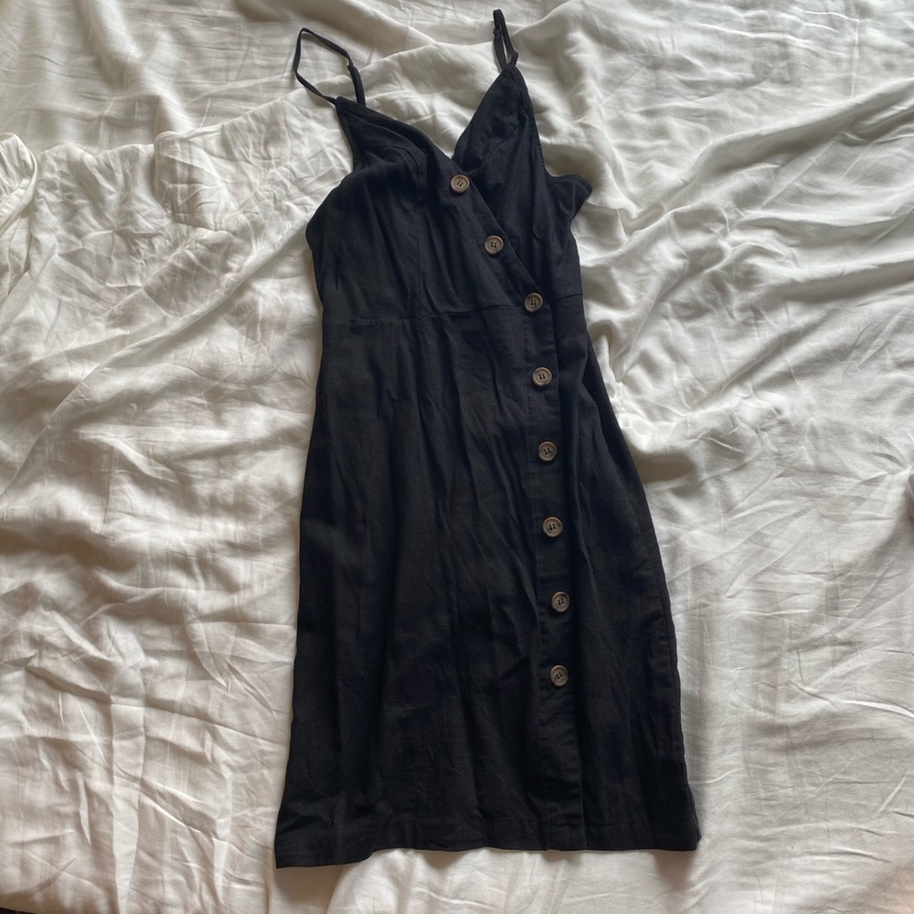 Black button dress